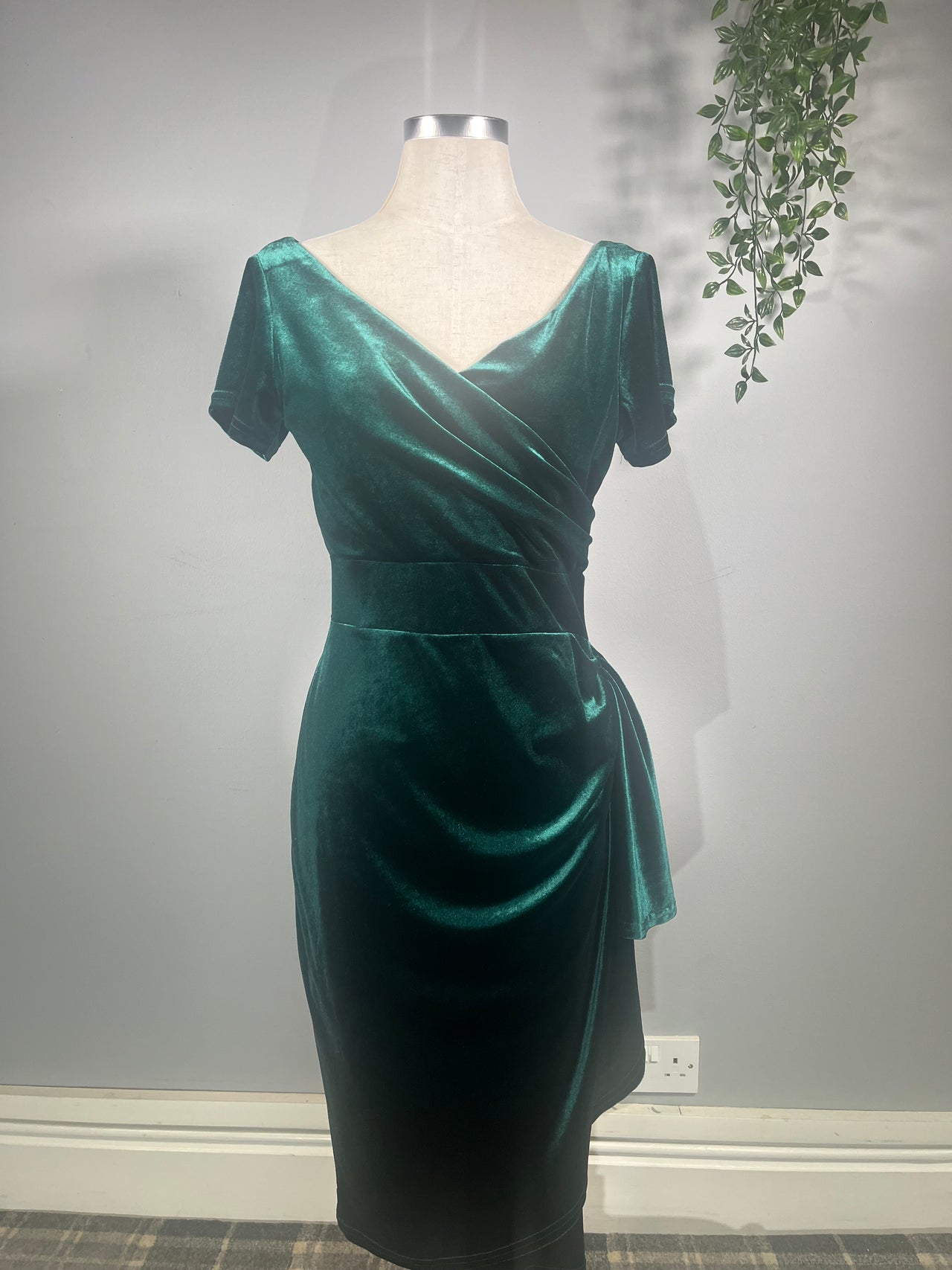 Elsie Dress - Emerald Velvet (10)