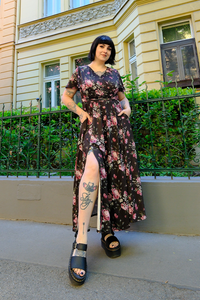 Thumbnail for Lyra - Maxi Dress - Pink Blooms on Black