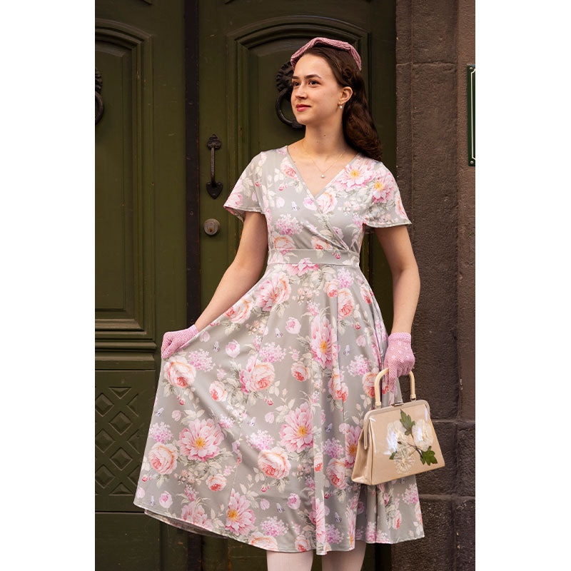 Lyra - Short Sleeve Dress - Classic Sage Floral