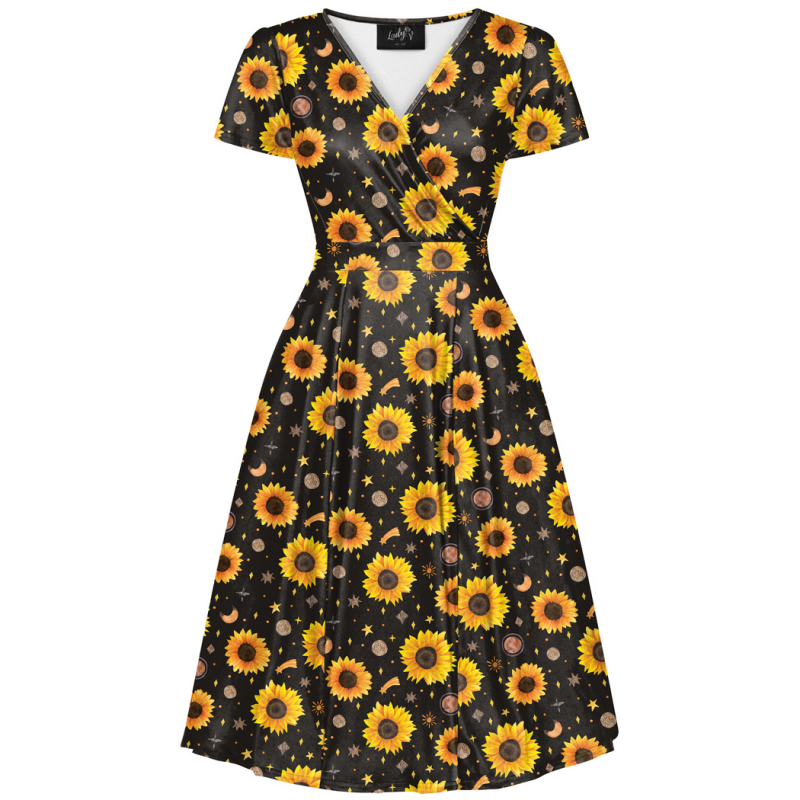 Cultivating Your Radiant Look: Professional Styling Insights