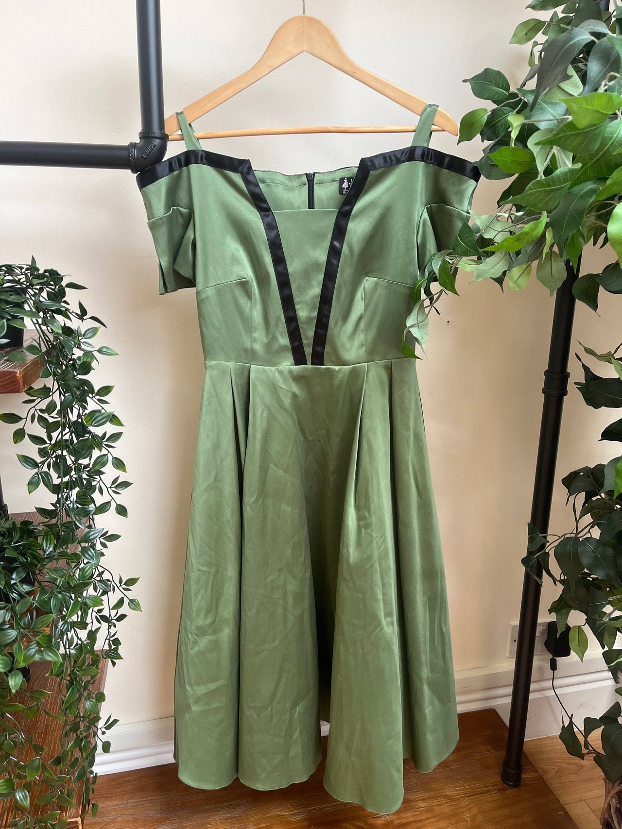 Carmelita Dress - Emerald Green (18) 18 Lady Vintage London Outlet