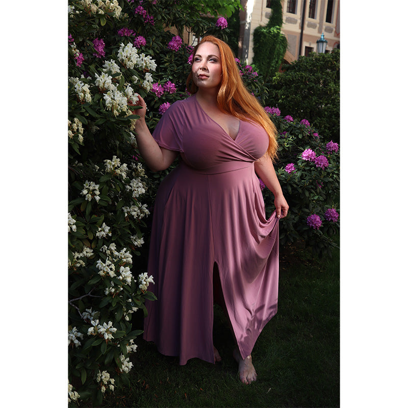 venus plus size dresses WDIRARA Women's Deep V Neck Bubble Mini Dress Black Side cutout White Venus Plus Size Wedding
