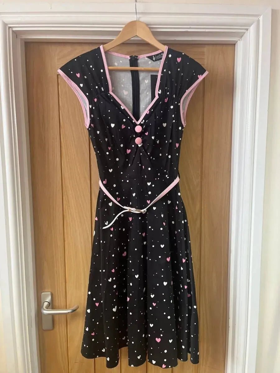 Isabella Dress - Ditsy Hearts (08) 08 Lady Vintage London Outlet