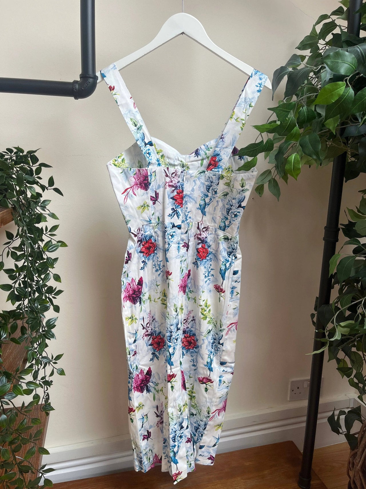 Lady V Dress - White Floral (10) 10 Lady Vintage London Outlet