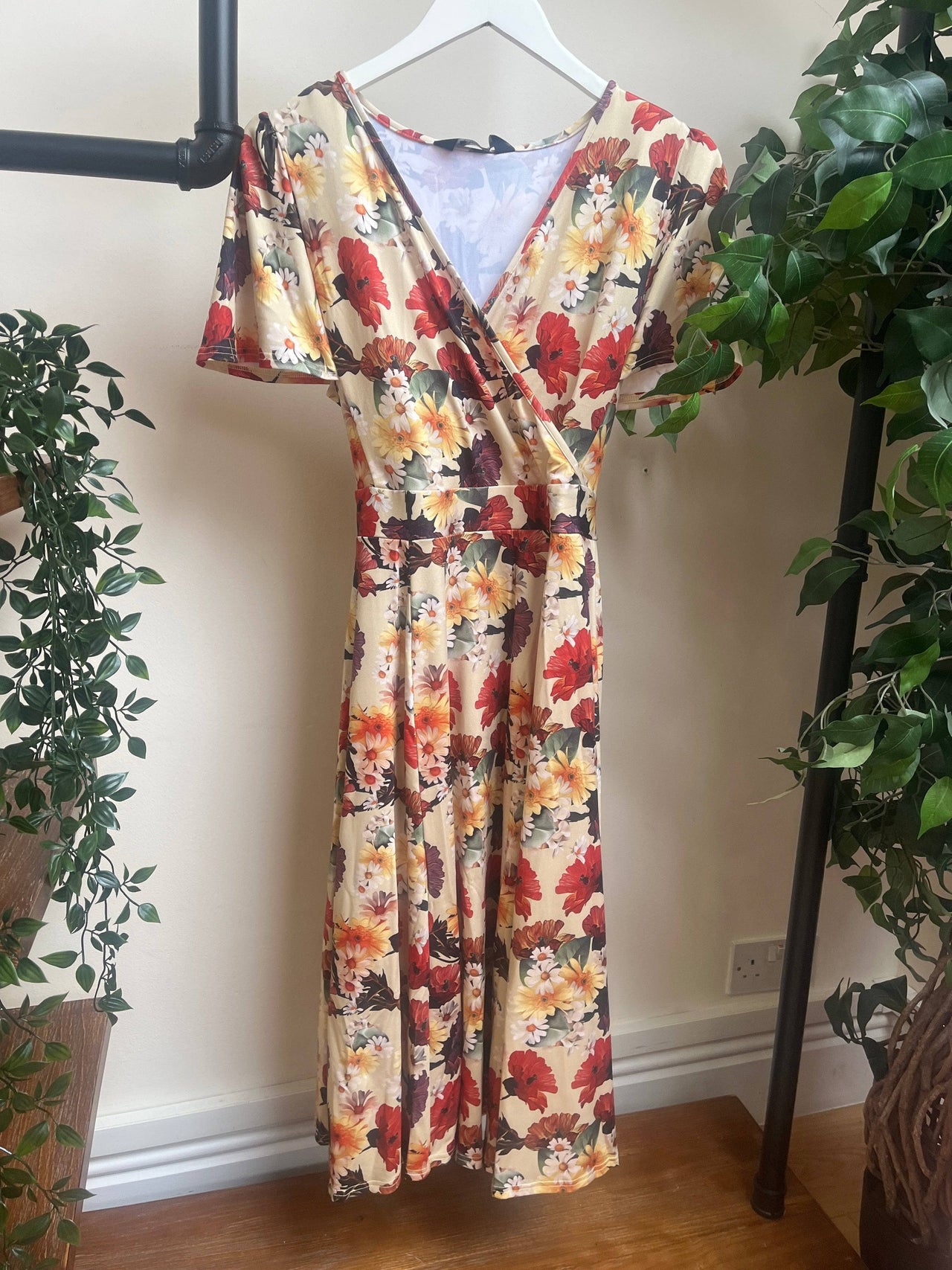 Lyra Dress - Summer Bloom (14) 14 Lady Vintage London Outlet